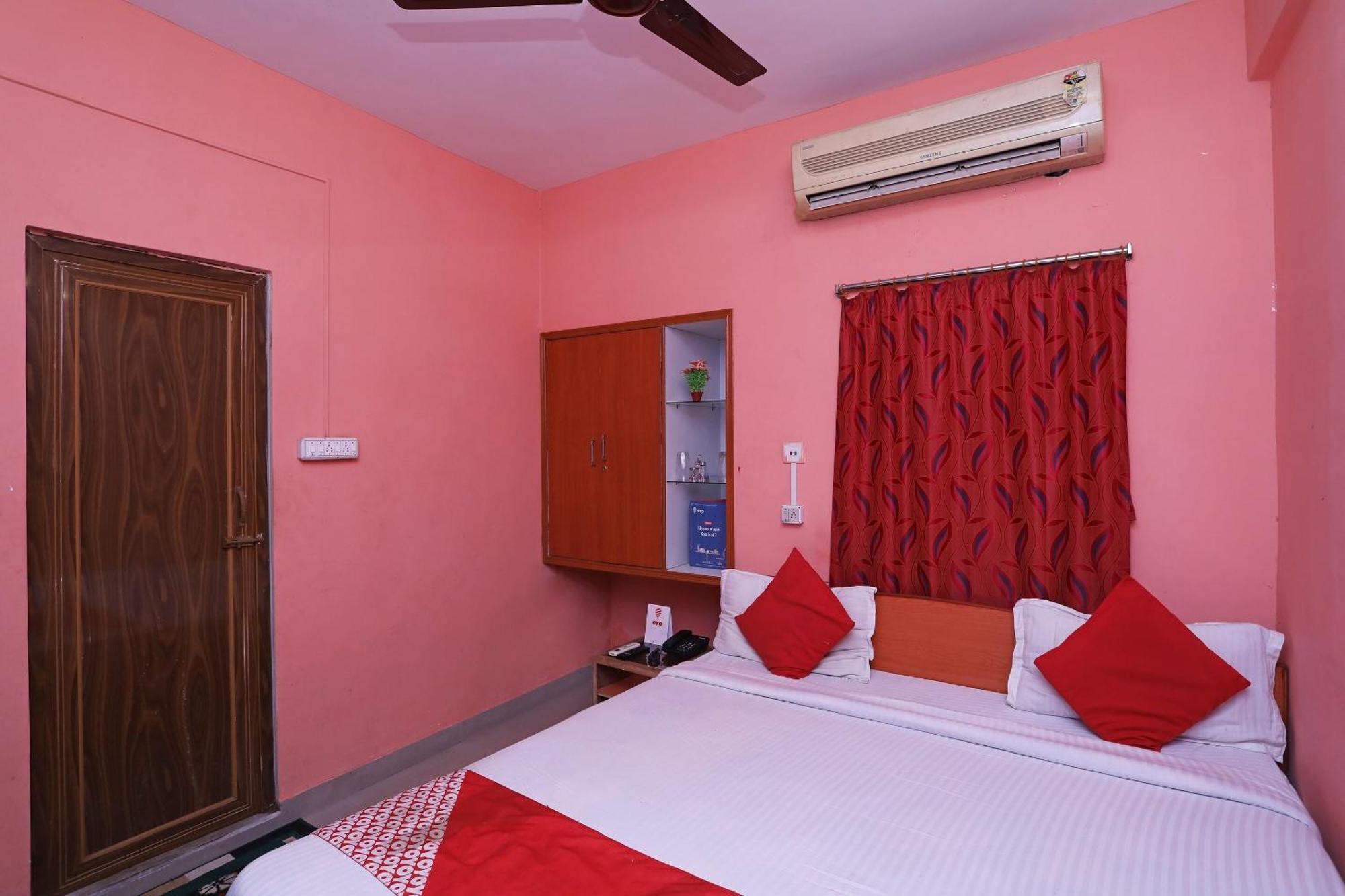 Silver Inn Near Acropolis Mall Kolkata Bagian luar foto
